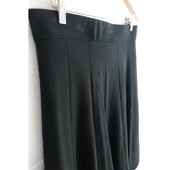 Scoop Black Pleated Knit Midi Skirt Size Medium - Picture 5 of 5